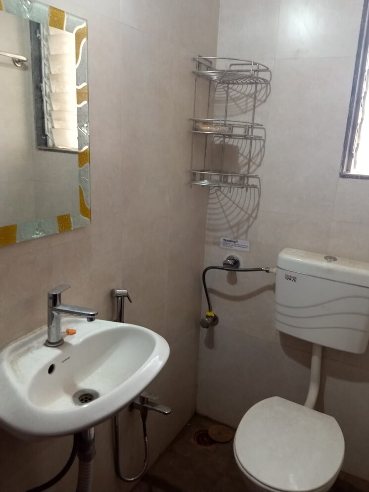 Bathroom, sm-acumen 3 Bedroom 1527 Sq.Ft. Apartment In Kharghar Navi Mumbai 7242940