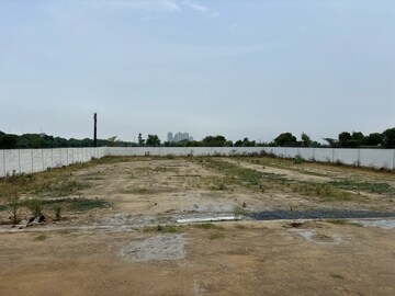 Plot Area in  Plot at Gaur Yamuna City Plot, Gaur Yamuna City – for Sale