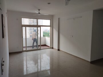 Room in 3.5 BHK Apartment at Apex Athena, Sector 75 – for Sale