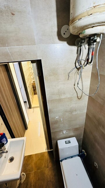 Furnished Amenities in 2 BHK Builder Floor at Chattarpur – for Sale