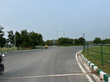 Swimming Pool in  Plot at Jaypee Greens Kassia, Sector 25 Yamuna Expressway – for Sale