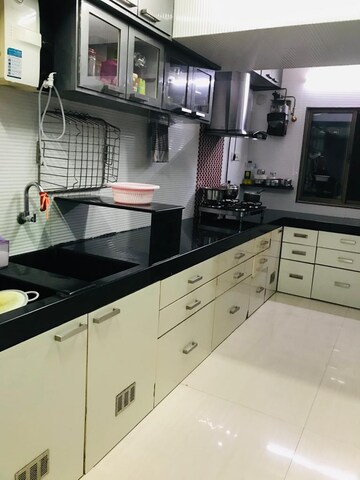 Kitchen in 5 BHK Apartment at Siddhivinayak Tower, Vartak Nagar – for Sale