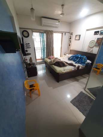2 BHK Apartment For Rent in Khar West Mumbai 7243895
