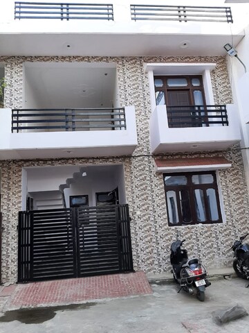 3 BHK Independent House For Sale in Jankipuram