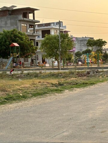  Plot For Sale in Modipuram