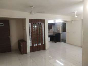 2 BHK Apartment For Rent in Vaishnodevi Circle Ahmedabad  7244334