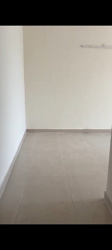 Room in 2 BHK Apartment at Signature Orchard Avenue 2, Sector 93 – for Sale