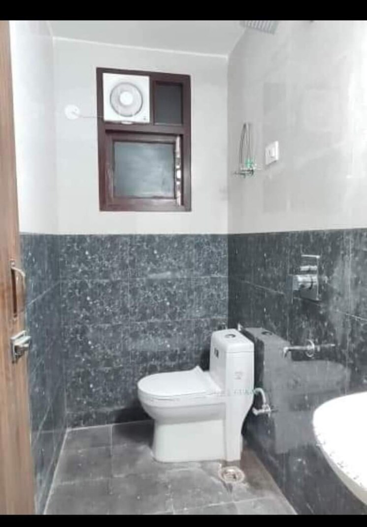 Bathroom, ats-kocoon 4 Bedroom 3150 Sq.Ft. Apartment In Sector 109 Gurgaon 7244660