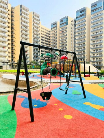Gym in 6 BHK Apartment at Azeagaia Botanica, Vrindavan Yojna – for Sale
