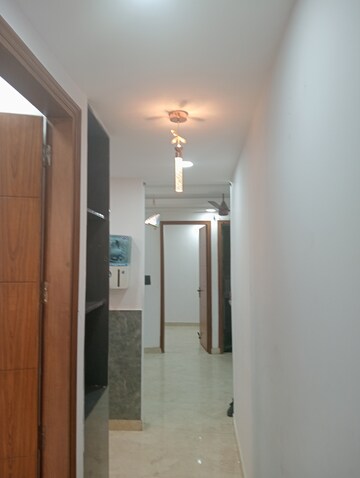 Building Lobby in 3 BHK Builder Floor at Govindpuri – for Sale