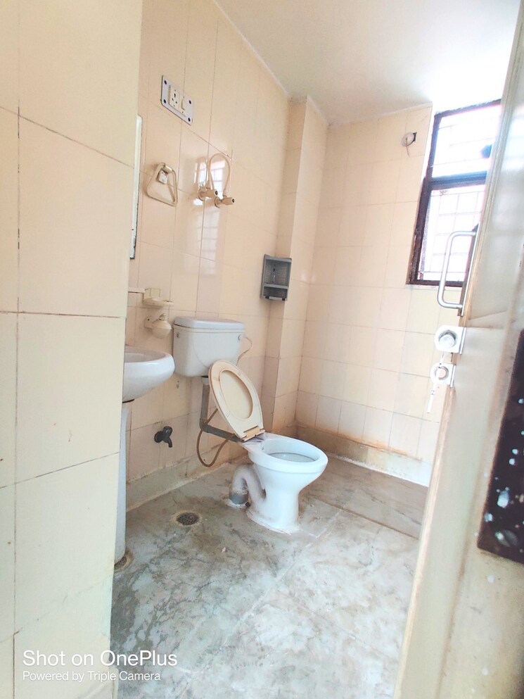 Bathroom, century-apartments 2 Bedroom 1206 Sq.Ft. Apartment In Sector 100 Noida 7245193