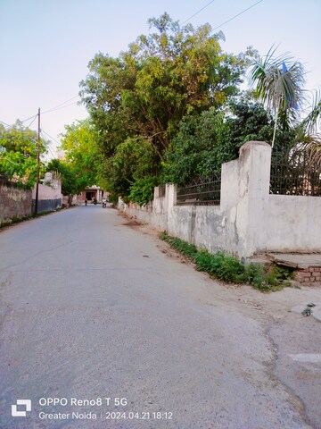  Plot – Exterior View View at Sector 27 Yamuna Expressway - for Sale