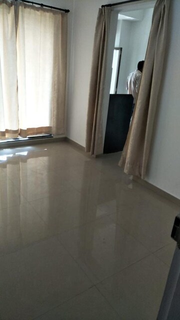 Room in 1 BHK Apartment at Unicorn Global Arena, Naigaon East – for Sale