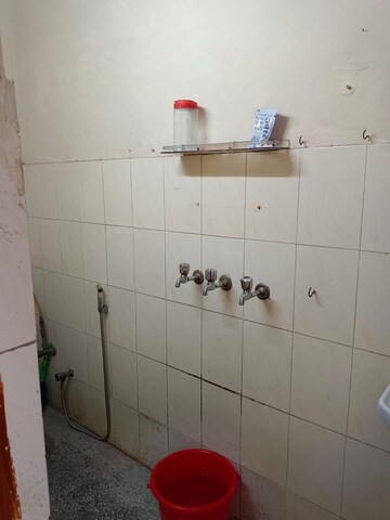 Bathroom in 1 BHK Builder Floor at Lajpat Nagar – for Rent