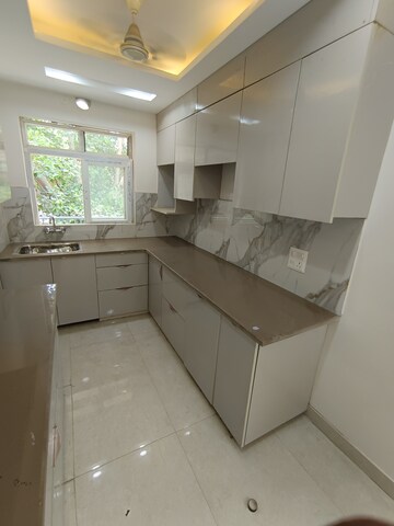 2 BHK Builder Floor For Sale in RPS Palm Drive, Sector 88