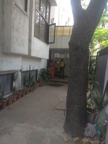 Balcony in 6+ BHK Independent House at New Friends Colony – for Sale