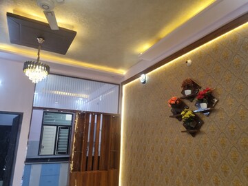 Furnished Amenities in 3.5 BHK Independent House at Kalwar Road – for Sale