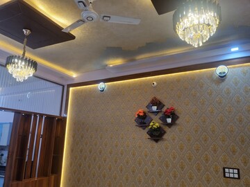 Furnished Amenities in 3.5 BHK Independent House at Kalwar Road – for Sale