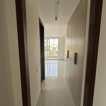 Building Lobby in 3.5 BHK Builder Floor at VRS Suntec City, Mullanpur – for Sale