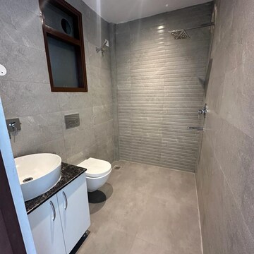 Bathroom in 3.5 BHK Builder Floor at VRS Suntec City, Mullanpur – for Sale