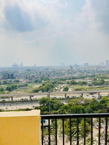 Balcony in 3.5 BHK Penthouse at Amrapali Silicon City, Sector 76 – for Sale