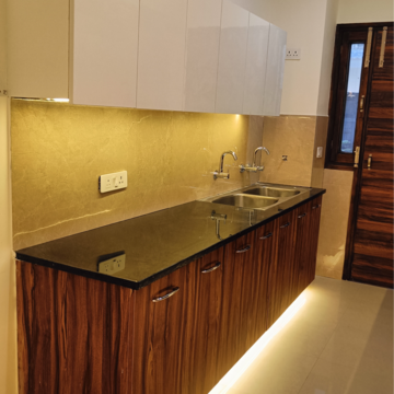 Kitchen in 3 BHK Builder Floor at Manohar Singh Palm Residency, Mullanpur – for Sale