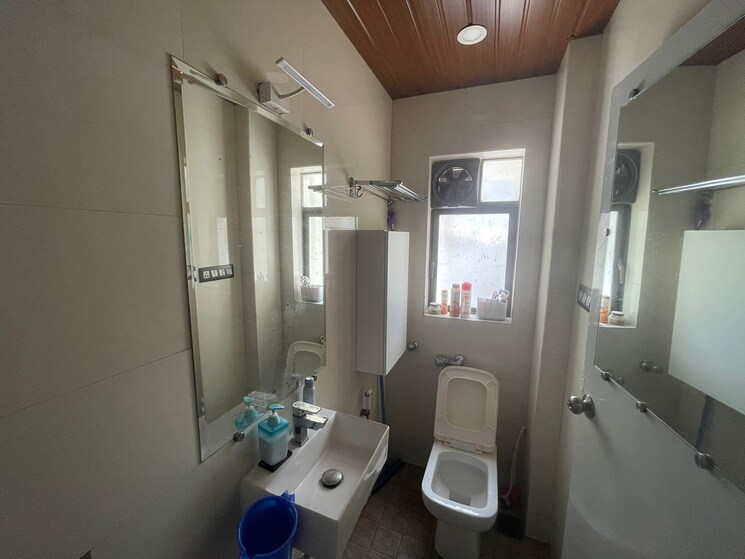 Bathroom, ekta-tripolis 4 Bedroom 1084 Sq.Ft. Apartment In Goregaon West Mumbai 7246829