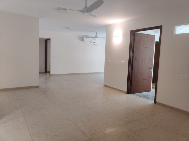 Room, sankey road 4 Bedroom 3500 Sq.Ft. Apartment In Sankey Road Bangalore 7246863