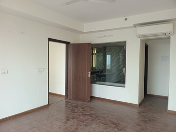 Room in 3 BHK Apartment at Pareena Micasa, Sector 68 – for Sale