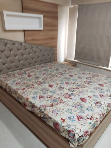 Bedroom in 2 BHK Apartment at Pr Woodwind, Andheri East – for Sale