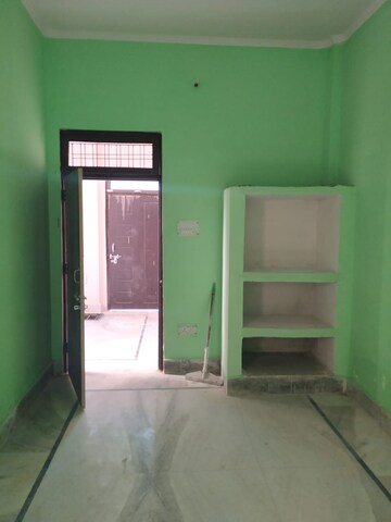 Room in 3 BHK Independent House at Suman Nagar – for Sale