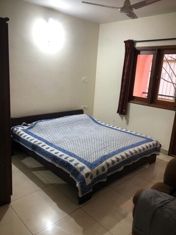 Bedroom in 3 BHK Apartment at Embassy Habitat, Palace Road – for Rent