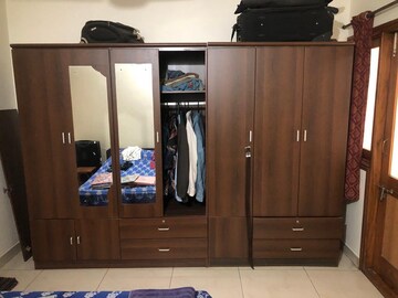 Furnished Amenities in 3 BHK Apartment at Embassy Habitat, Palace Road – for Rent