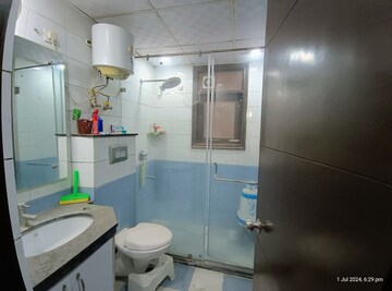 Bathroom in 2 BHK Apartment at Eros Kenwood Tower, Charmwood Village – for Sale