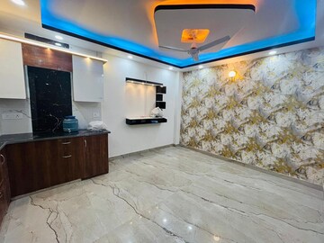 Bedroom in 1 BHK Builder Floor at Govindpuri – for Sale