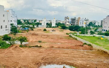 Plot For Sale in Jakkuru