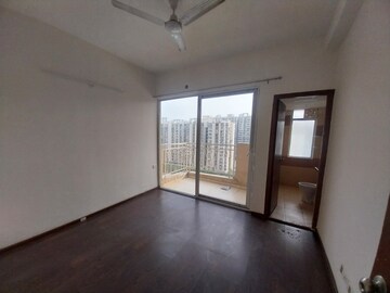 2.5 BHK Apartment For Sale in Mahagun Mywoods III, Sector 16c Greater Noida