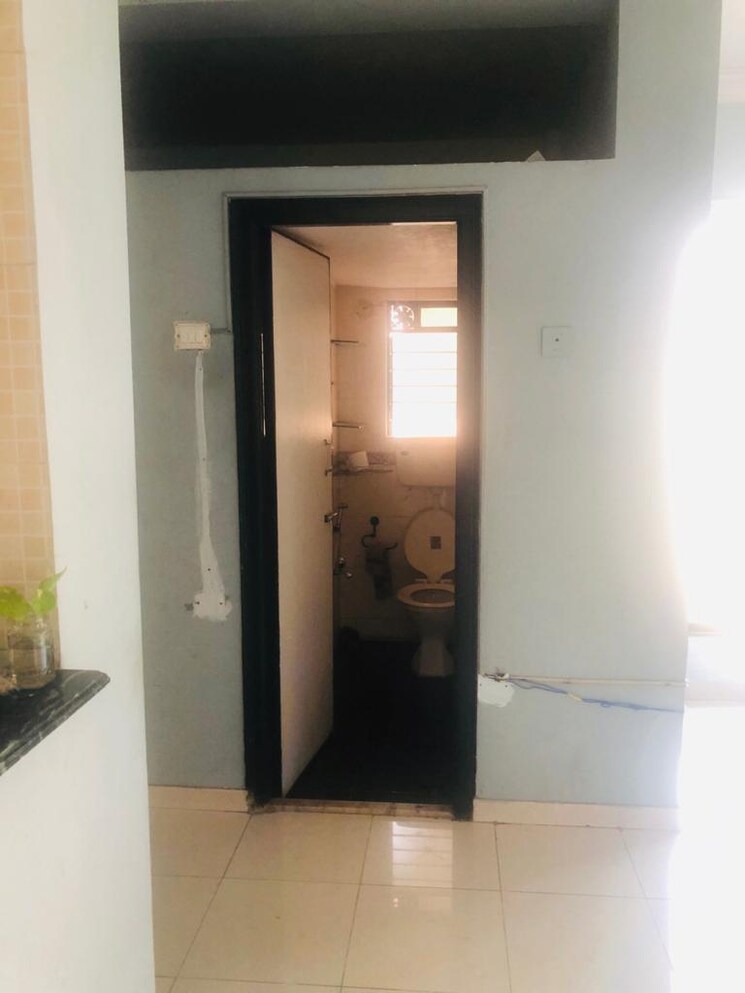 Bathroom, krishna-vastu-apartment 2 Bedroom 635 Sq.Ft. Apartment In Malad West Mumbai 7248115