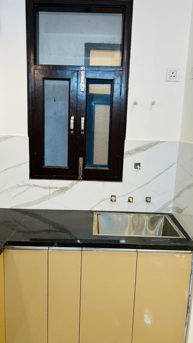 Kitchen, vaishali sector 6 2 Bedroom 850 Sq.Ft. Builder Floor In Vaishali Sector 6 Ghaziabad 7248142