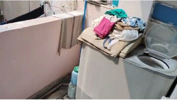 Balcony in 2 BHK Builder Floor at Vaishali Sector 6 – for Sale