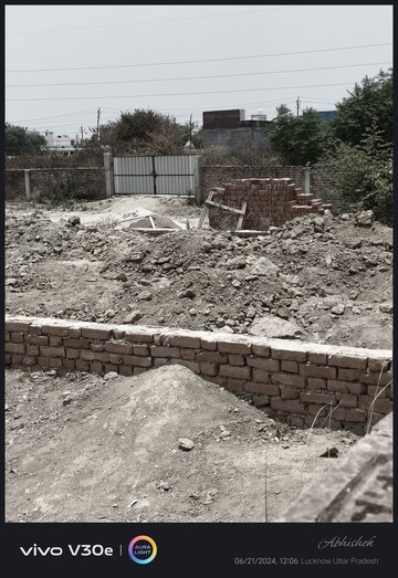  Plot – Exterior View View at Jankipuram Extension - for Sale