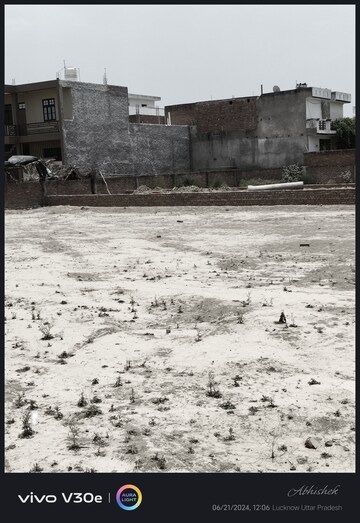  Plot – Exterior View View at Jankipuram Extension - for Sale