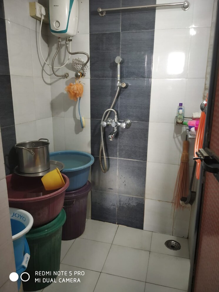 Bathroom, neelganga-apartment-nalasopara 1 Bedroom 510 Sq.Ft. Apartment In Naigaon West Mumbai 7248736