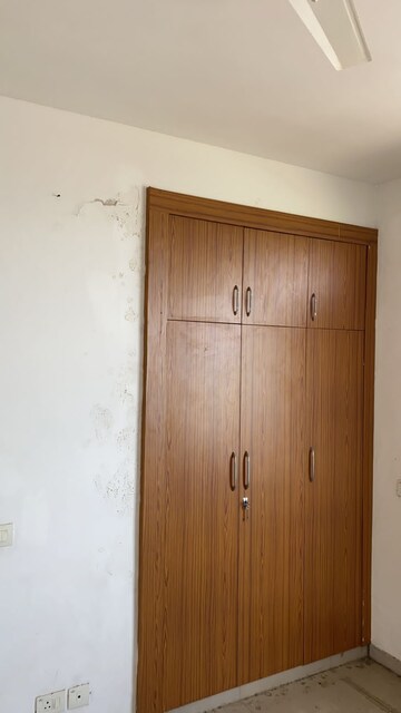 Furnished Amenities in 4 BHK Apartment at Nh 8 – for Sale