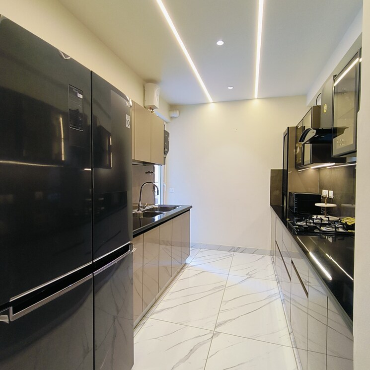 Kitchen, aura-gazania 3 Bedroom 1695 Sq.Ft. Apartment In High Ground Zirakpur 7249016