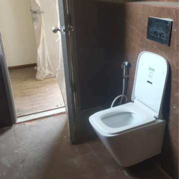 Bathroom in 3.5 BHK Apartment at One Oak Atmos, Vibhuti Khand – for Sale