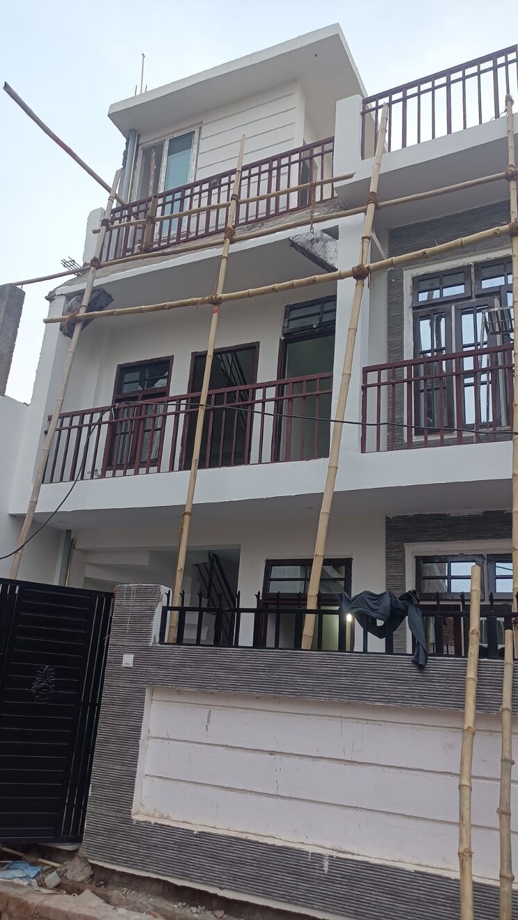 Exterior View, gomti nagar 3 Bedroom 960 Sq.Ft. Independent House In Gomti Nagar Lucknow 7249253