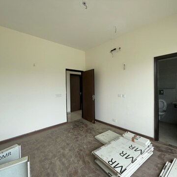 Bedroom in 4 BHK Villa at BPTP Amstoria, Sector 102 – for Sale