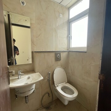 Bathroom in 4 BHK Villa at BPTP Amstoria, Sector 102 – for Sale