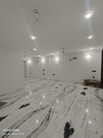 Room in 3 BHK Apartment at Emaar The Enclave, Sector 66 – for Sale